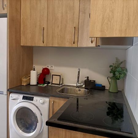 Apartamentos Jap Villaamil Madrid Exteriör bild